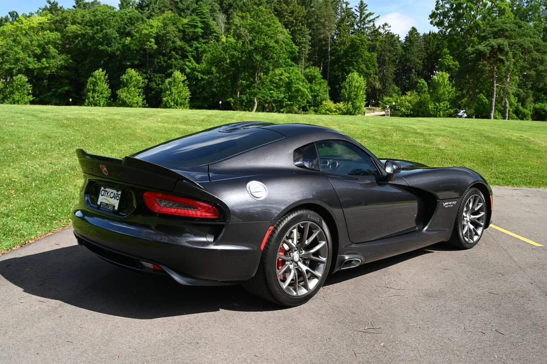 2015 Dodge Viper 5th Gen - Image 17 of 31