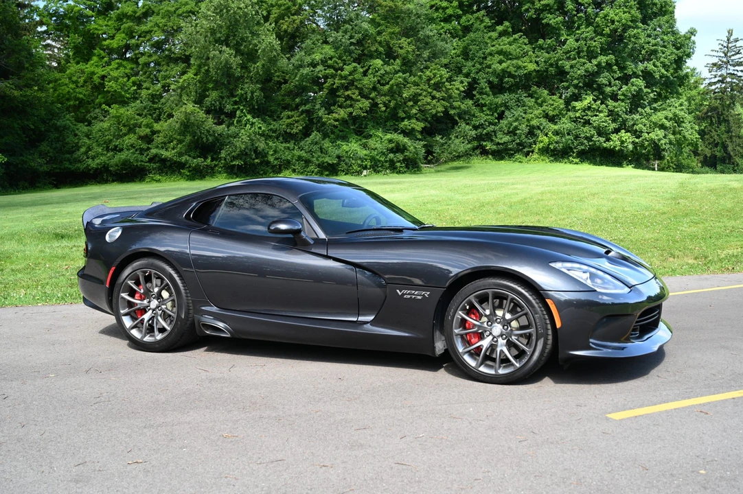 2015 Dodge Viper 5th Gen - Image 11 of 31