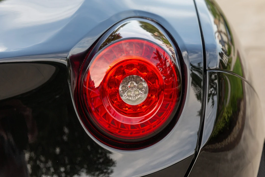 2015 Ferrari California T - Image 27 of 31