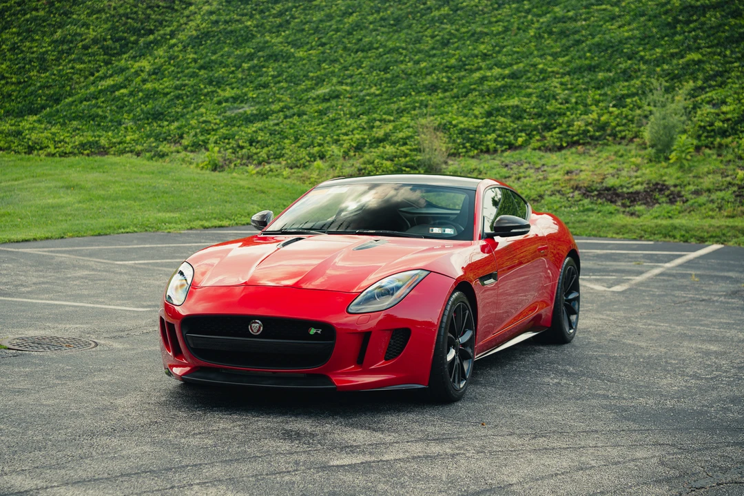 2015 Jaguar F-Type R 1st Gen - Image 2 of 31