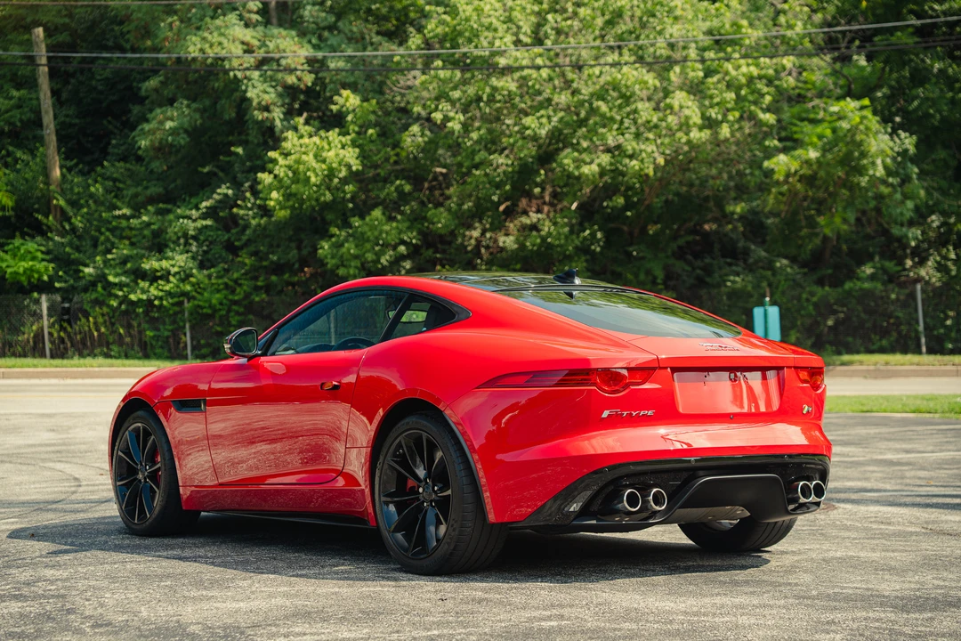 2015 Jaguar F-Type R 1st Gen - Image 8 of 31