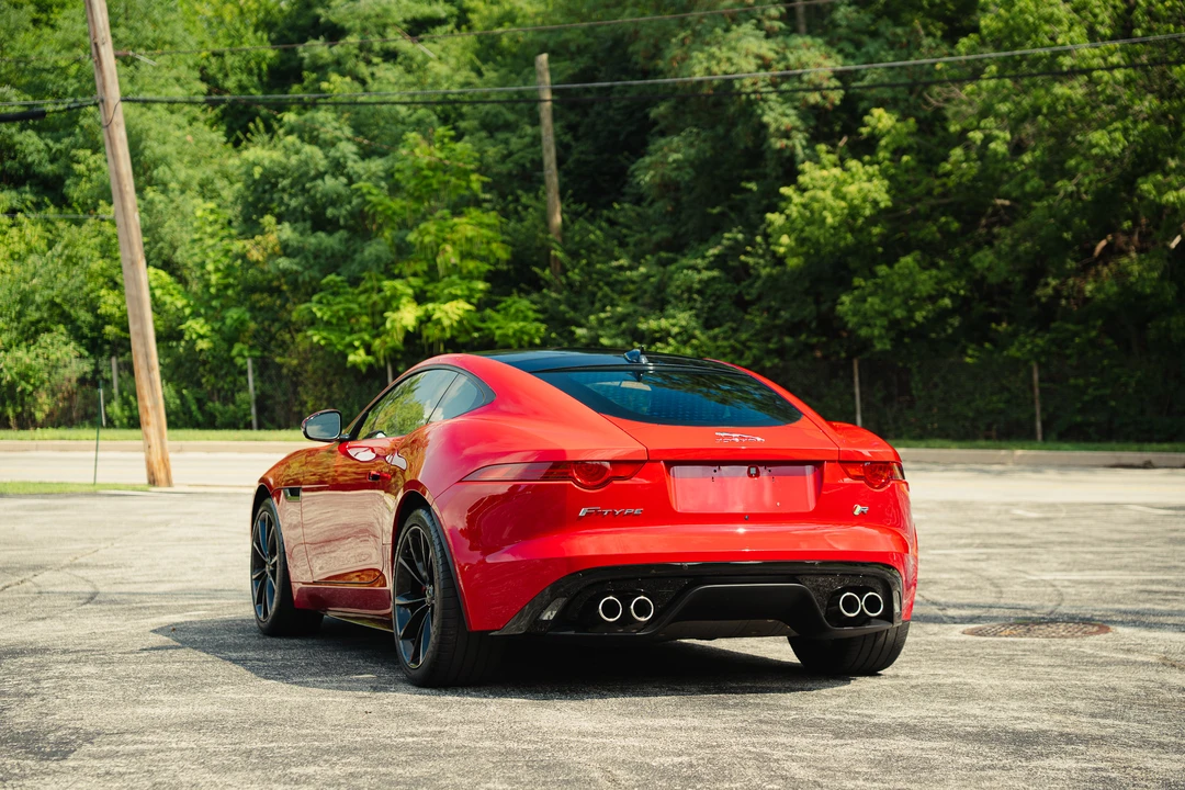 2015 Jaguar F-Type R 1st Gen - Image 13 of 31