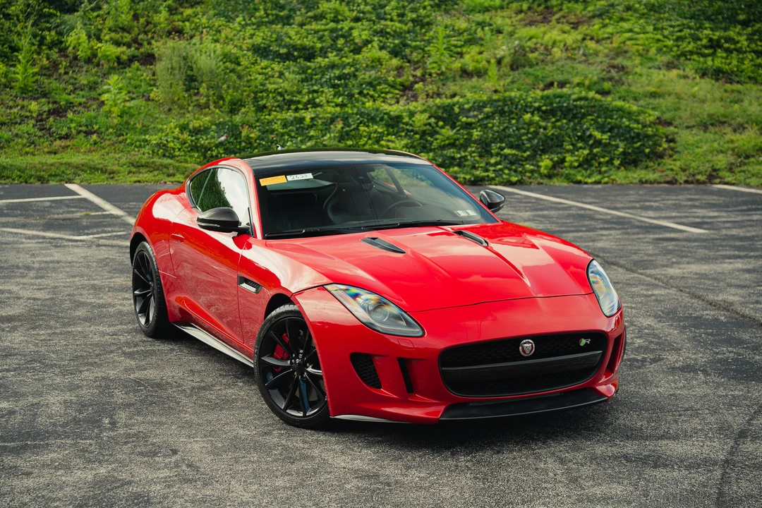 2015 Jaguar F-Type R 1st Gen - Image 30 of 31