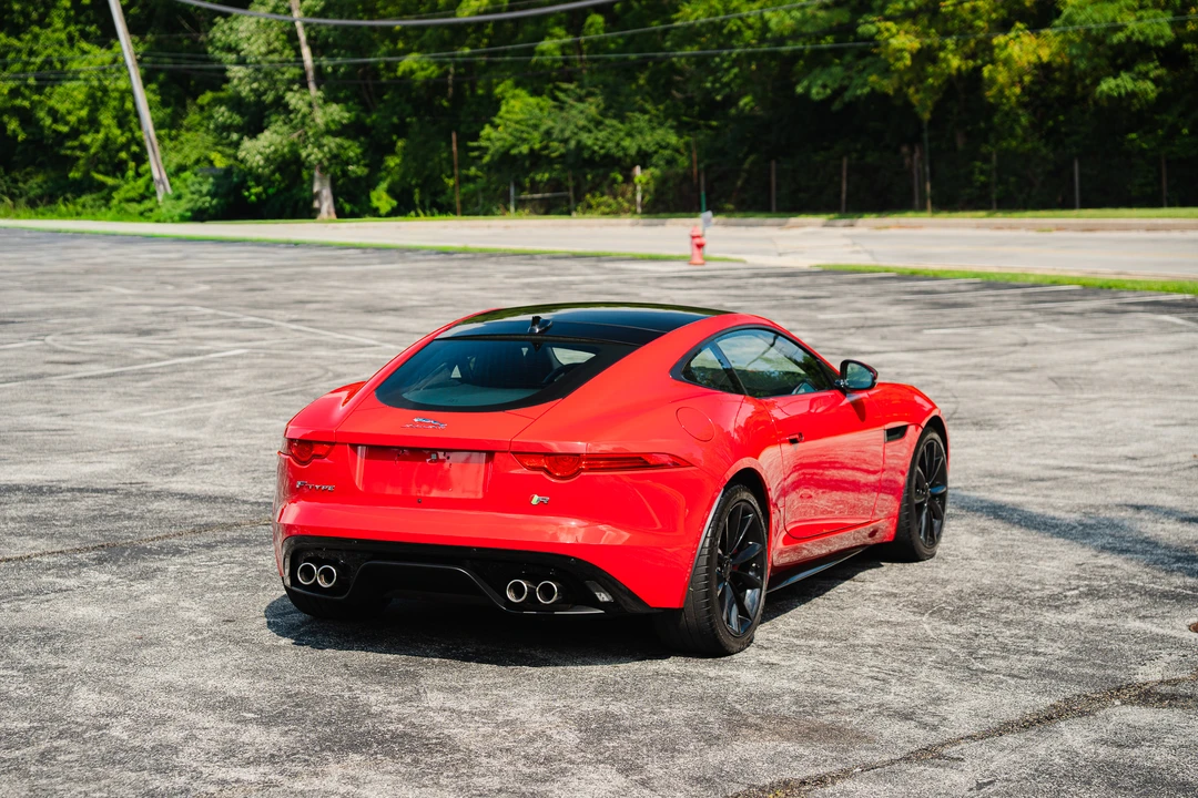 2015 Jaguar F-Type R 1st Gen - Image 20 of 31