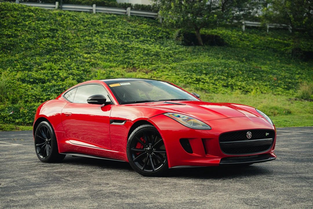 2015 Jaguar F-Type R 1st Gen - Image 24 of 31