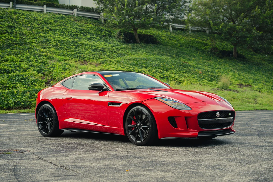 2015 Jaguar F-Type R 1st Gen - Image 22 of 31