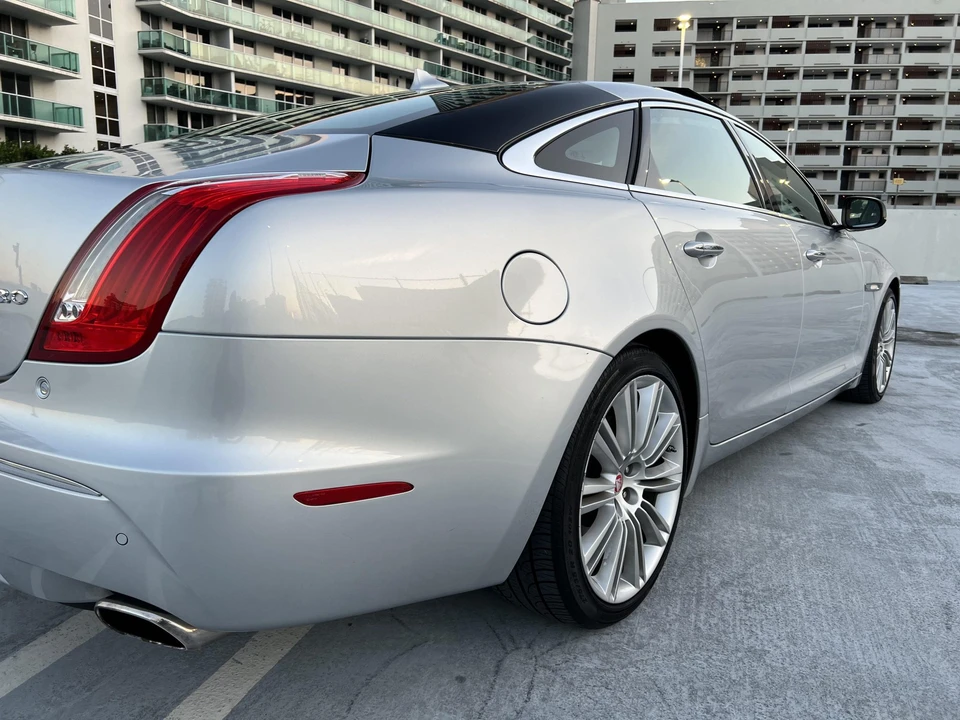 2015 Jaguar X351 XJ - Image 13 of 31