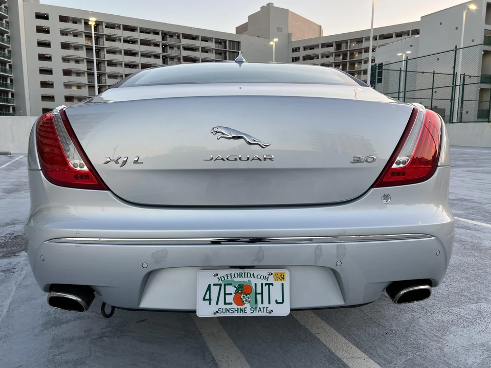 2015 Jaguar X351 XJ - Image 15 of 31