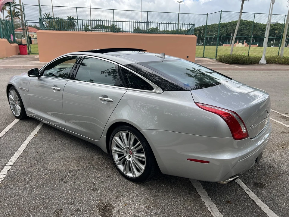 2015 Jaguar X351 XJ - Image 4 of 31