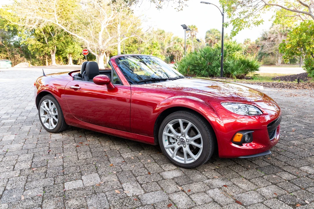 2015 Mazda NC MX-5 Miata - Image 8 of 31