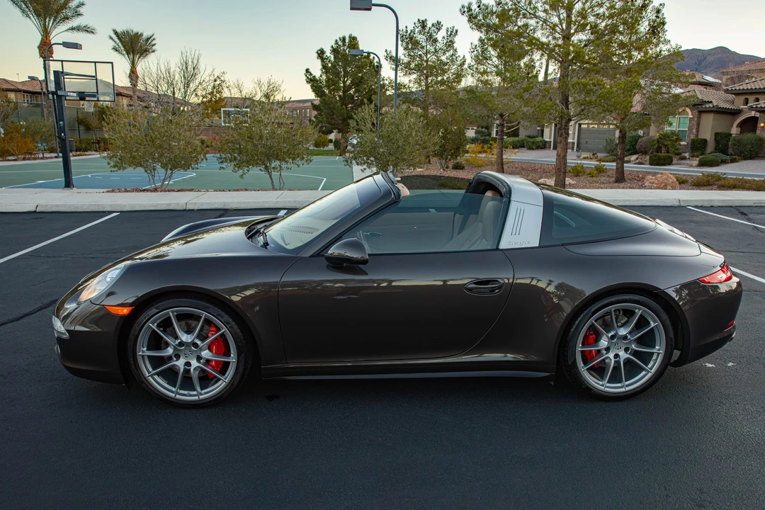 2015 Porsche 991 Targa 4 & 4S - Image 11 of 31