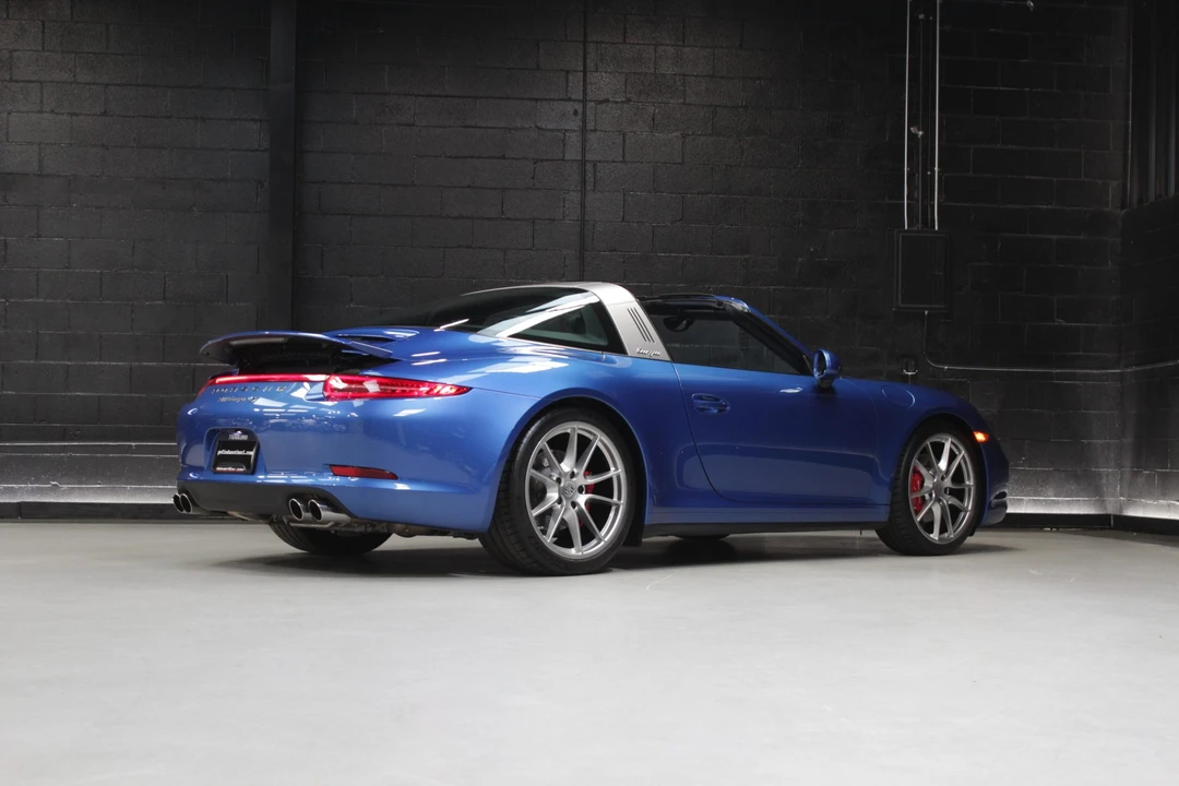 2015 Porsche 991 Targa 4 & 4S - Image 16 of 31