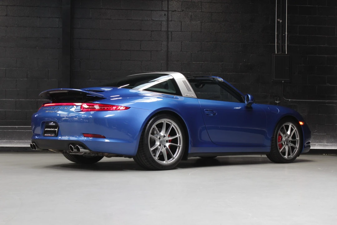 2015 Porsche 991 Targa 4 & 4S - Image 17 of 31