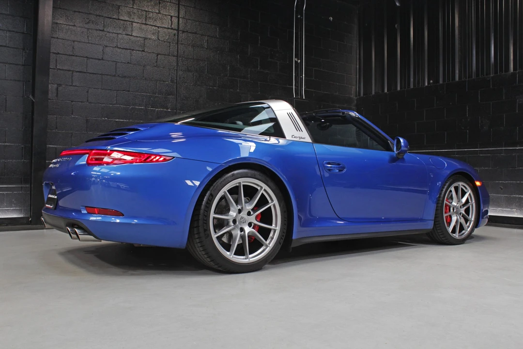 2015 Porsche 991 Targa 4 & 4S - Image 15 of 31