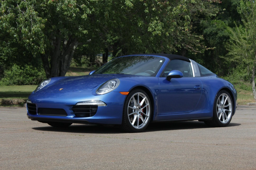 2015 Porsche 991 Targa 4 & 4S - Image 2 of 31