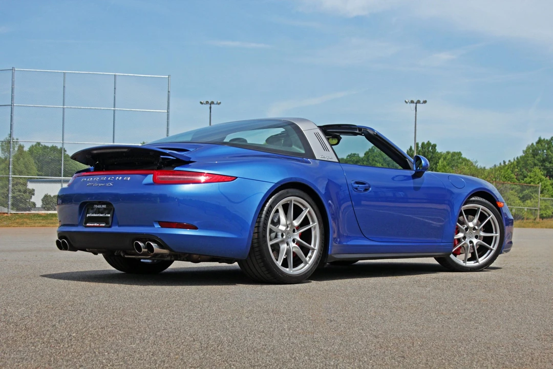2015 Porsche 991 Targa 4 & 4S - Image 8 of 31