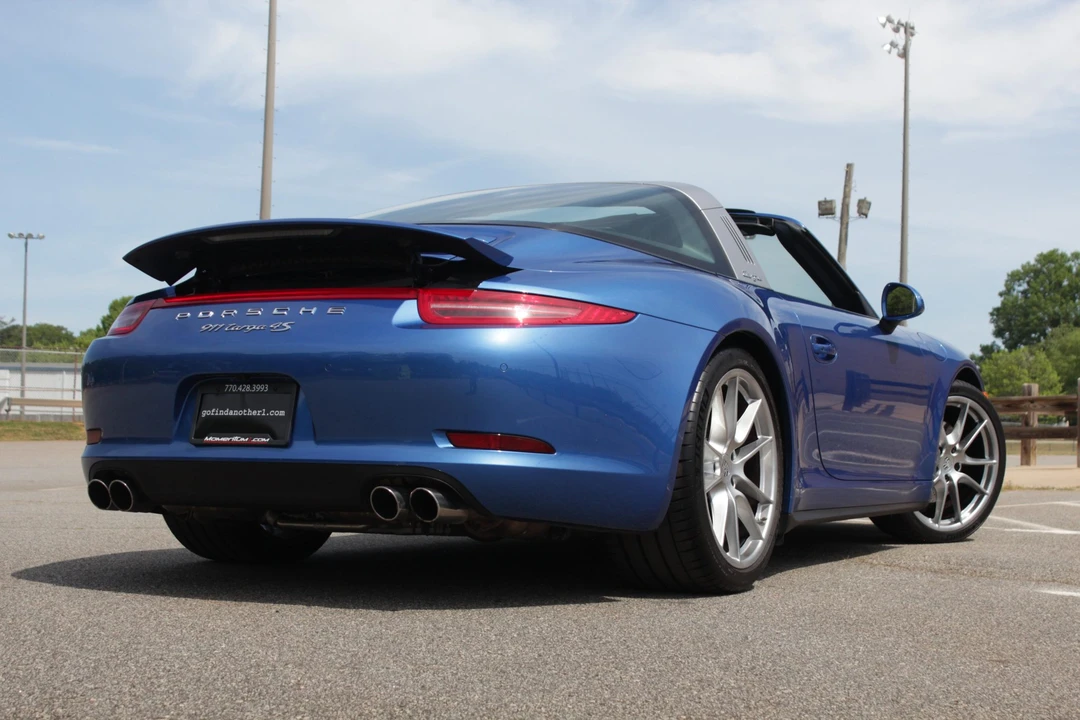 2015 Porsche 991 Targa 4 & 4S - Image 9 of 31