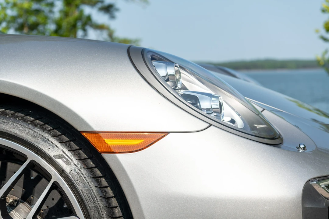 2015 Porsche 991 Turbo S - Image 17 of 31