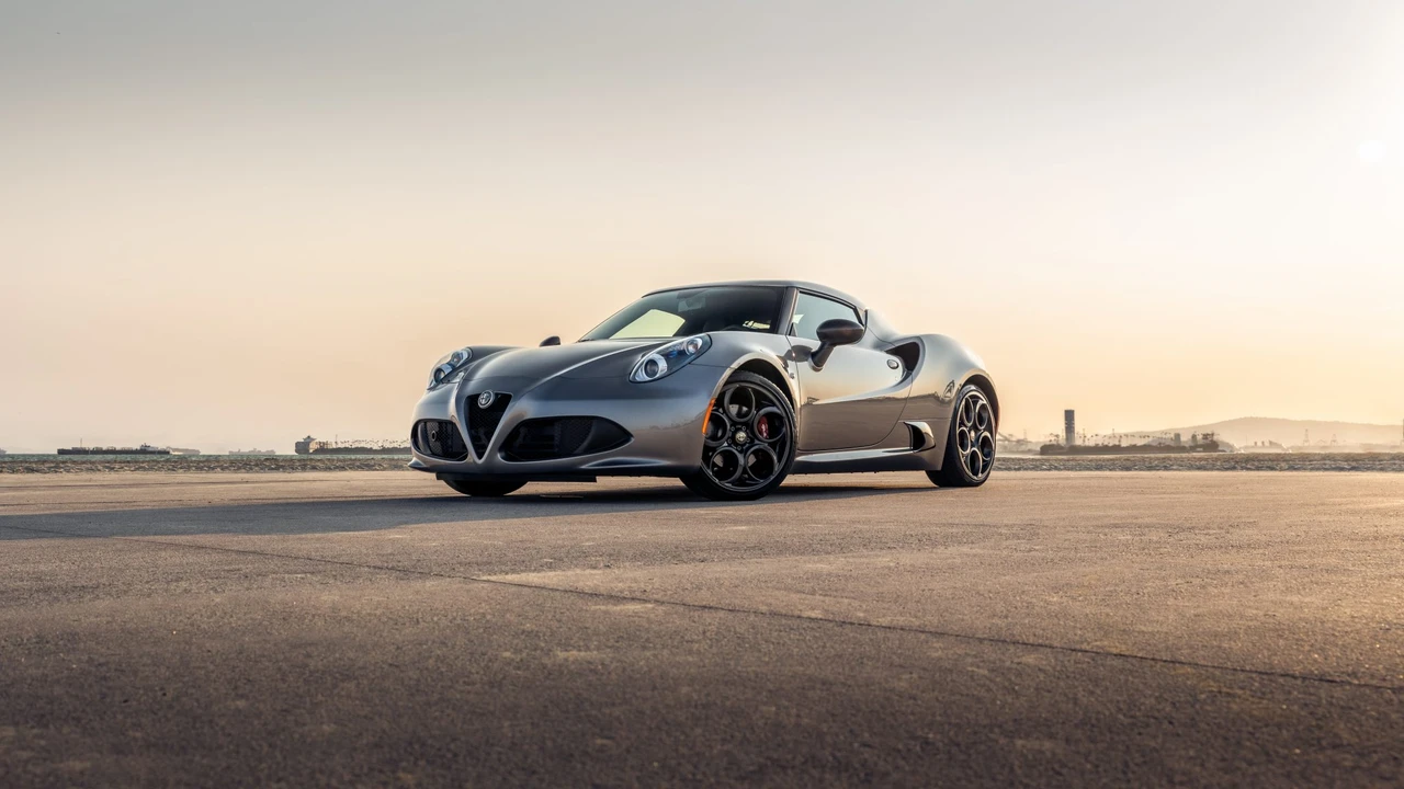 2016 Alfa Romeo 4C Coupe - Image 3 of 31