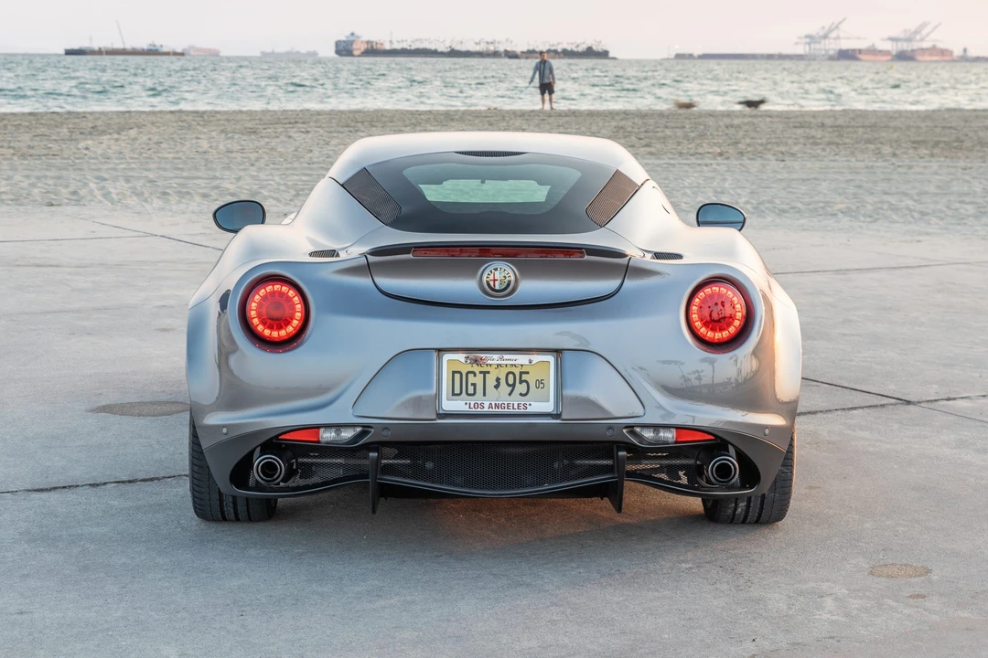2016 Alfa Romeo 4C Coupe - Image 9 of 31