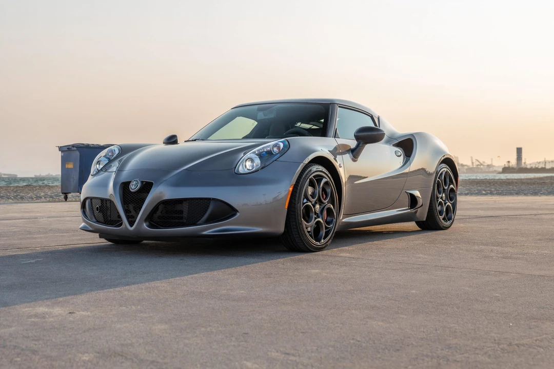 2016 Alfa Romeo 4C Coupe - Image 2 of 31