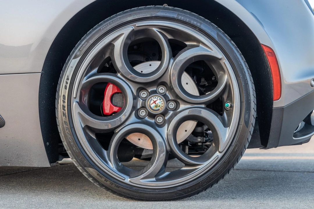 2016 Alfa Romeo 4C Coupe - Image 31 of 31