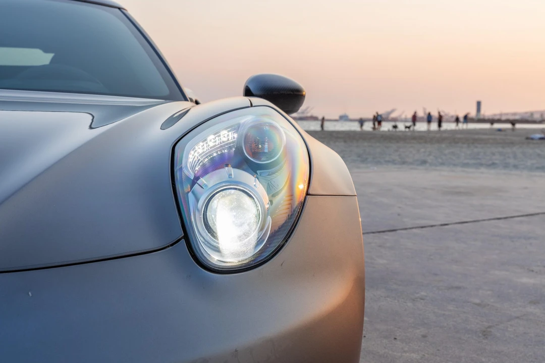2016 Alfa Romeo 4C Coupe - Image 17 of 31
