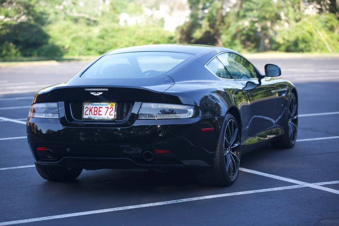 2016 Aston Martin DB9 - Image 12 of 31