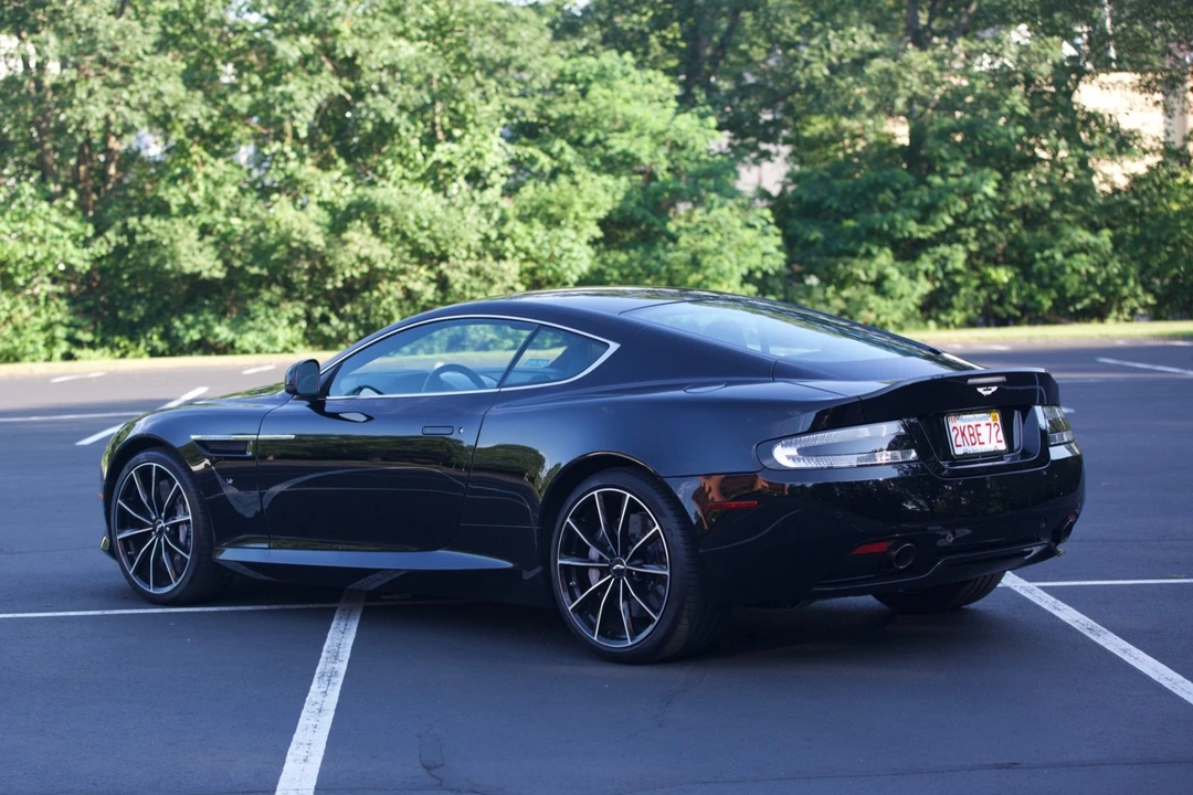 2016 Aston Martin DB9 - Image 6 of 31