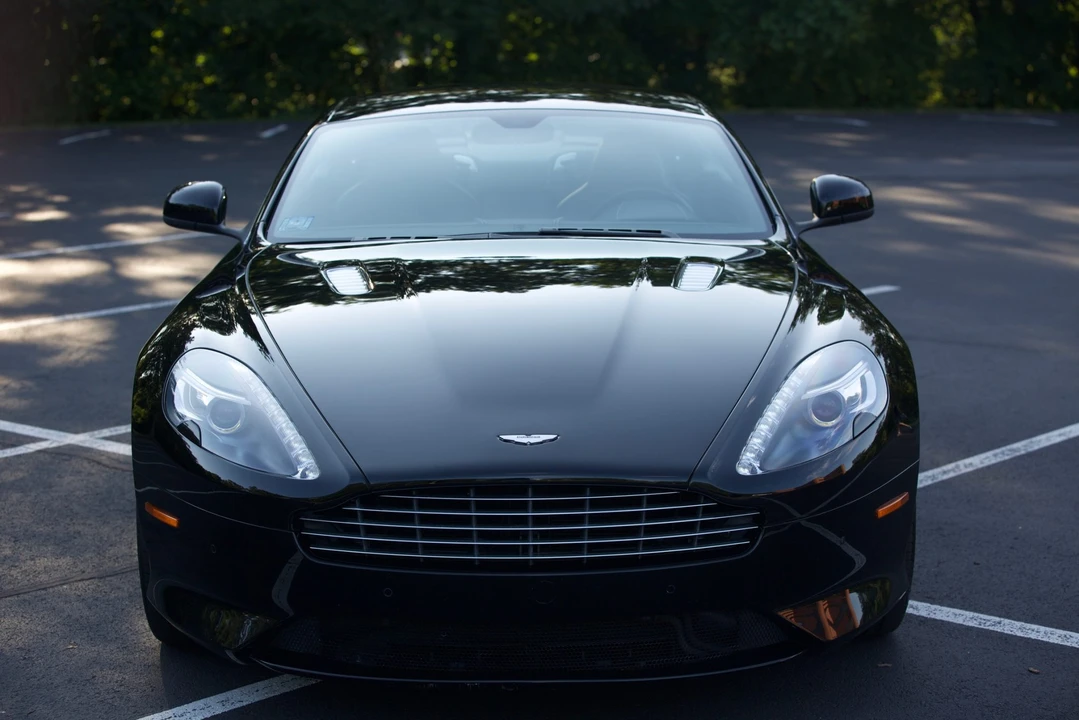 2016 Aston Martin DB9 - Image 23 of 31