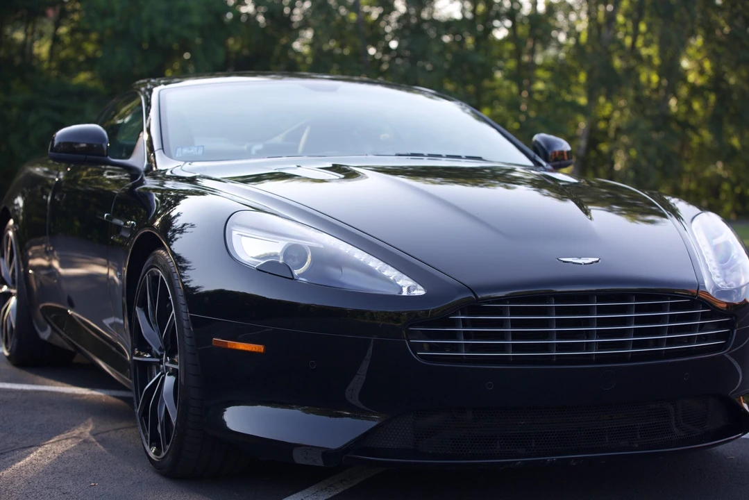 2016 Aston Martin DB9 - Image 22 of 31