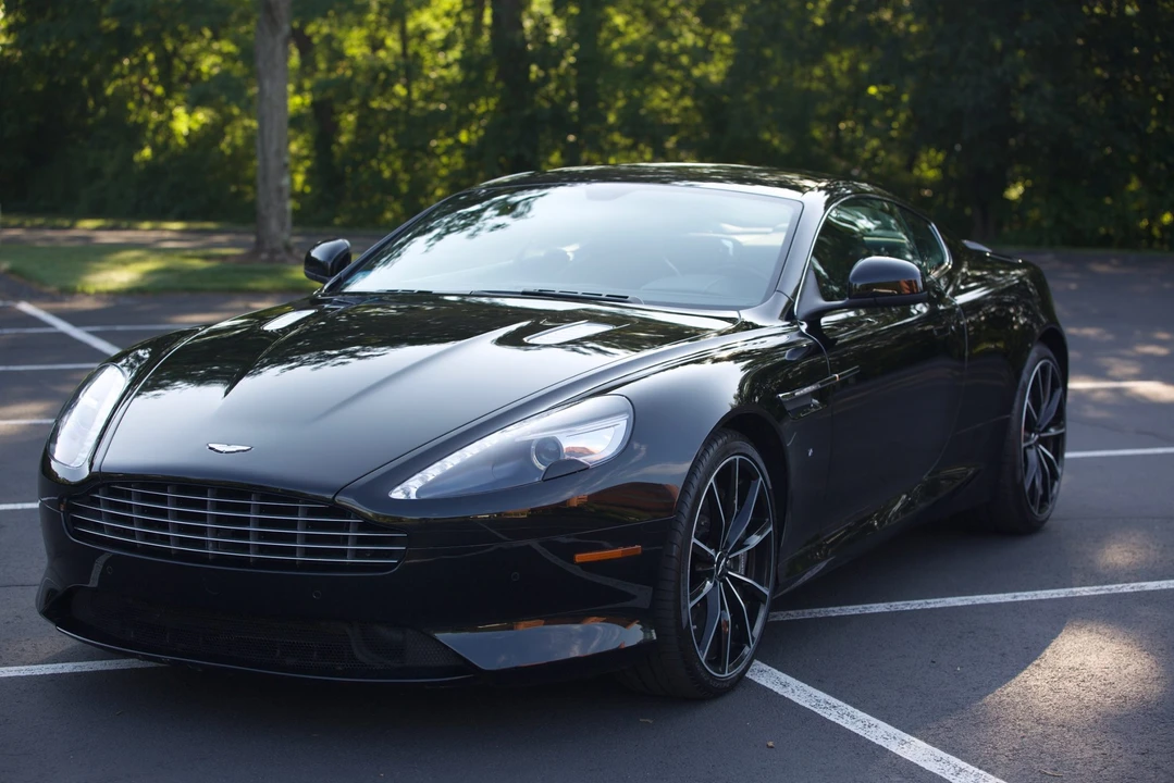 2016 Aston Martin DB9 - Image 4 of 31
