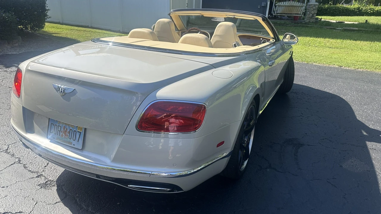 2016 Bentley Continental GTC - Image 21 of 31