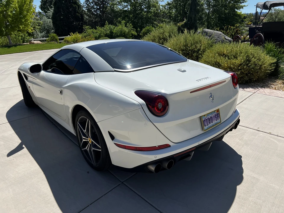 2016 Ferrari California T - Image 20 of 31