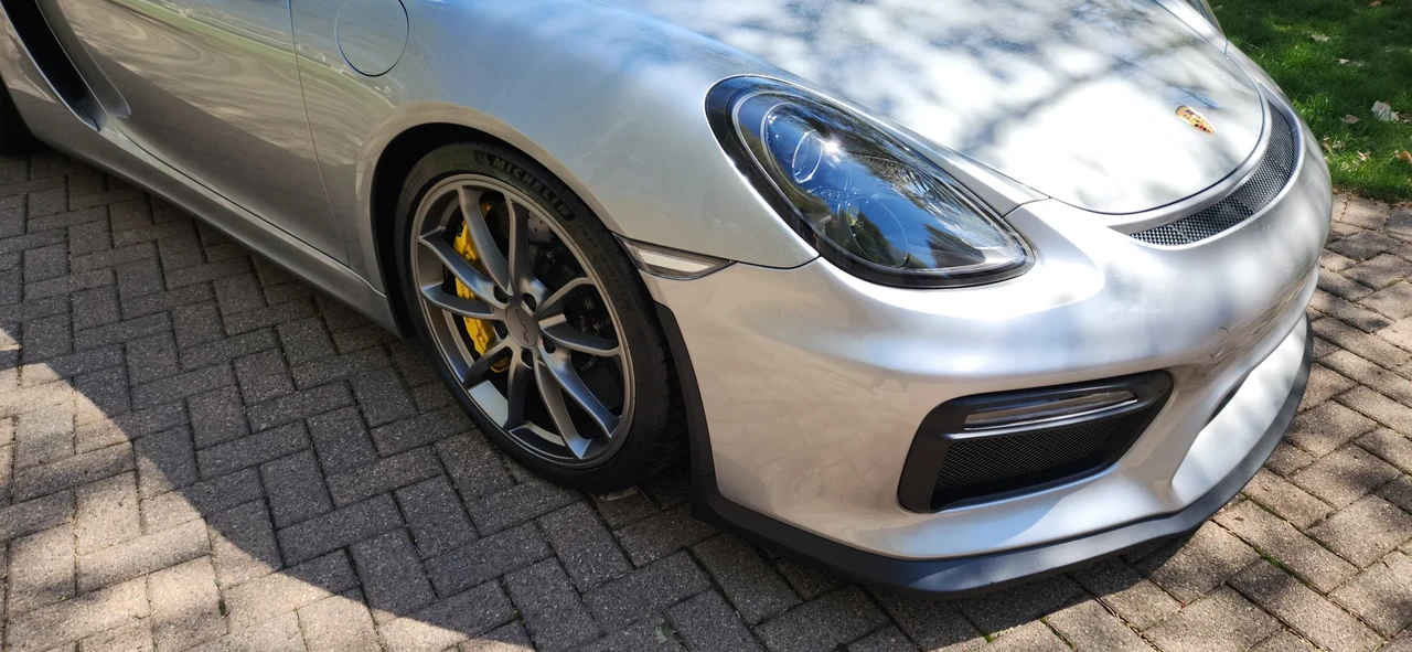 2016 Porsche 981 Cayman GT4 - Image 23 of 31