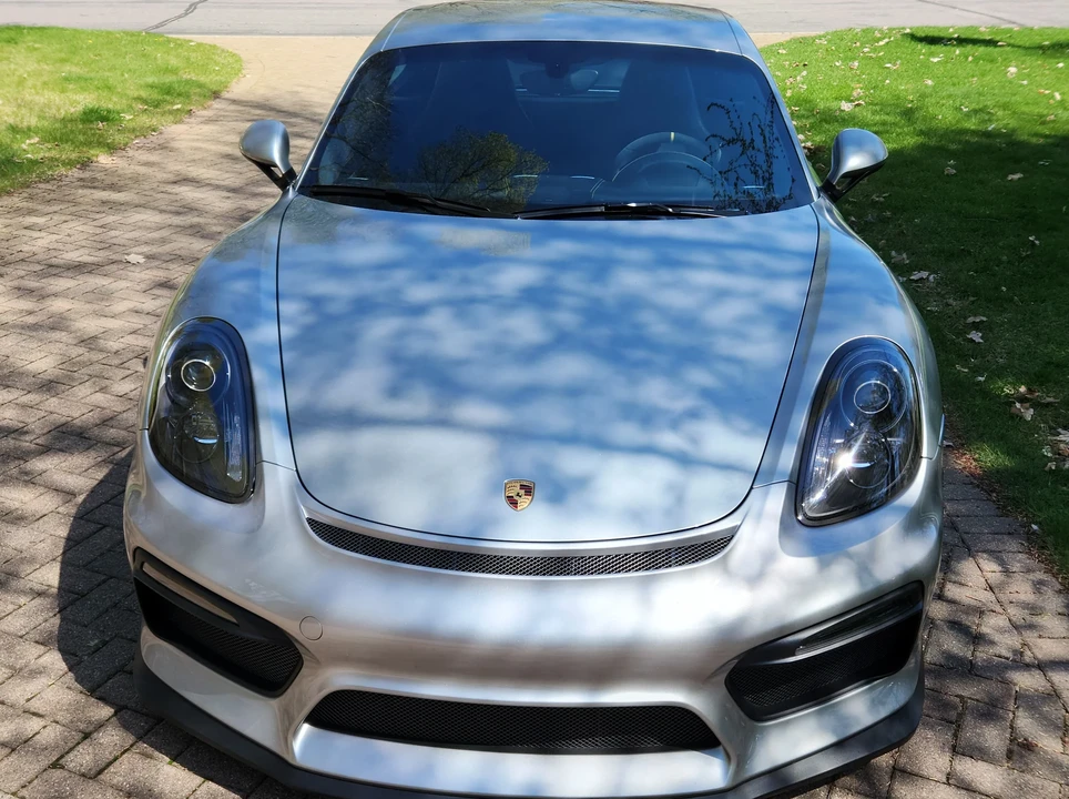 2016 Porsche 981 Cayman GT4 - Image 21 of 31