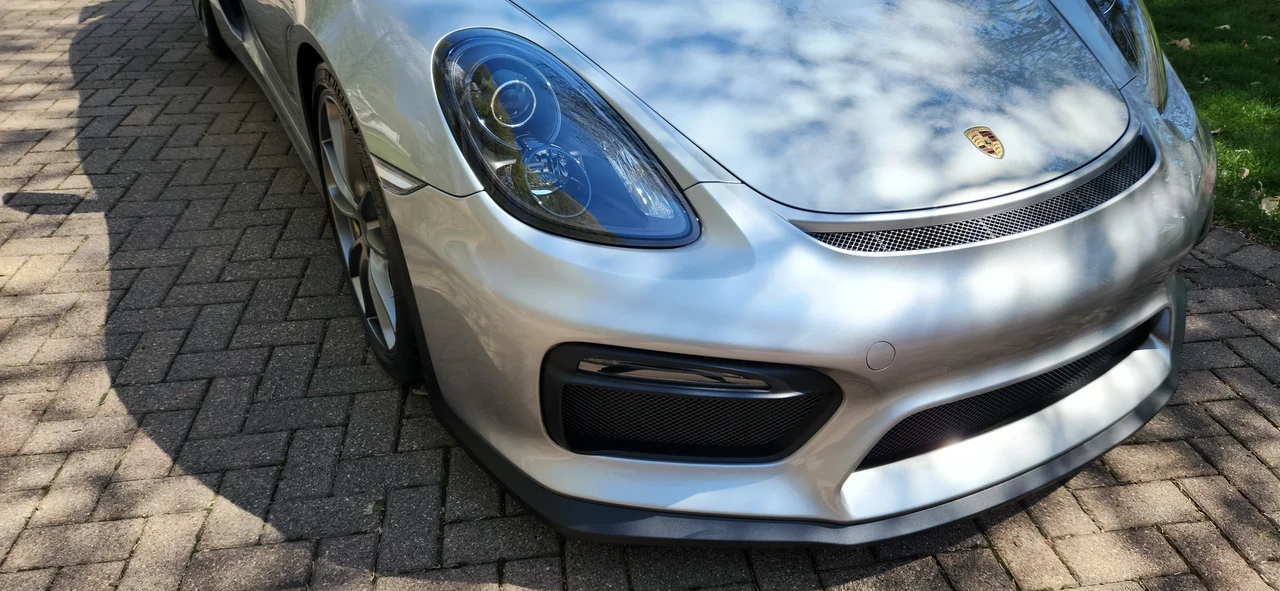 2016 Porsche 981 Cayman GT4 - Image 24 of 31