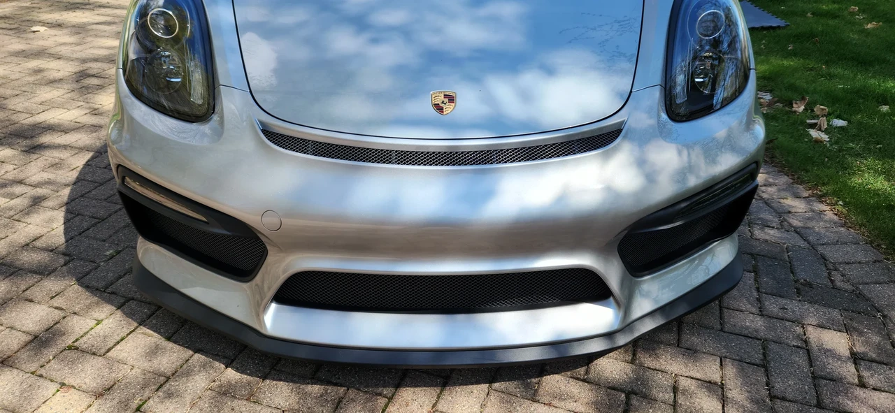 2016 Porsche 981 Cayman GT4 - Image 22 of 31