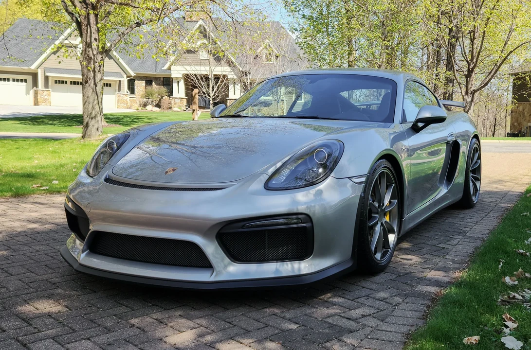 2016 Porsche 981 Cayman GT4 - Image 4 of 31