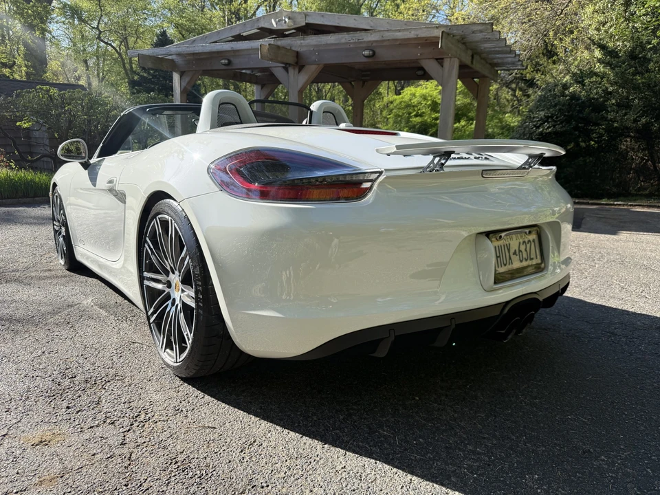 2016 Porsche 981 Boxster GTS - Image 9 of 31