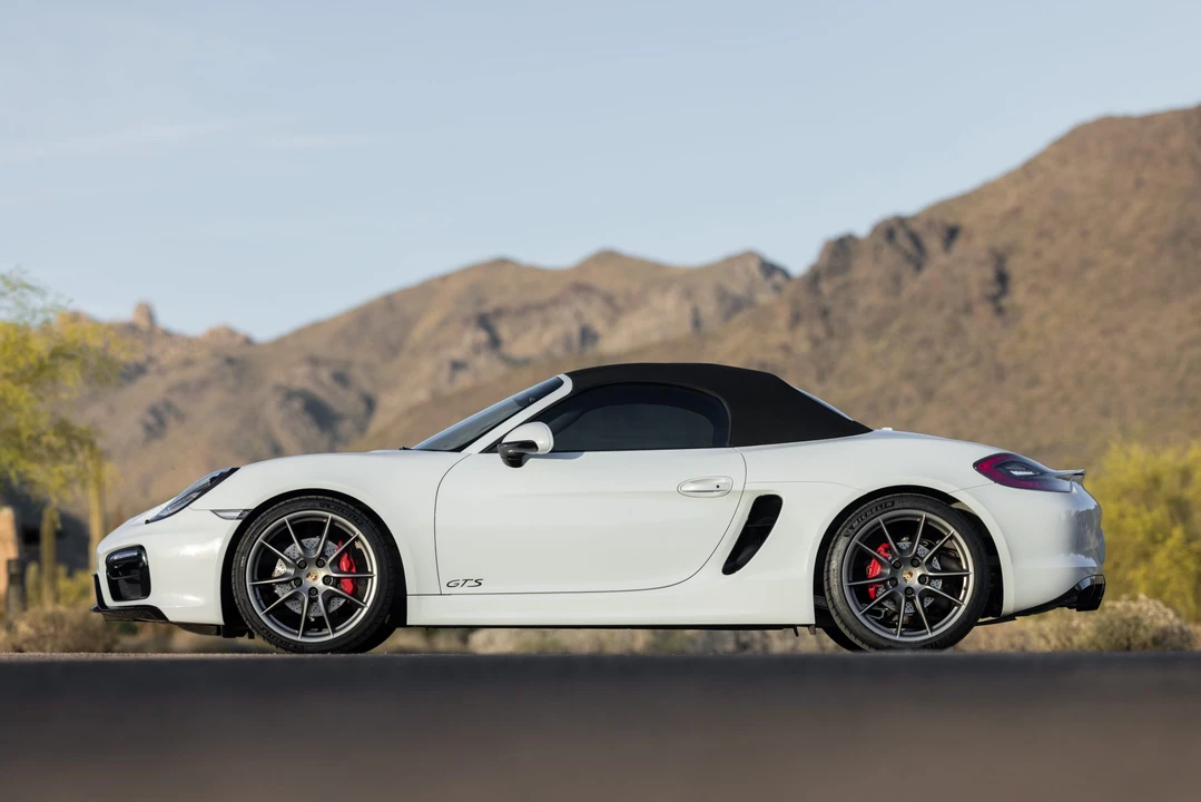 2016 Porsche 981 Boxster GTS - Image 16 of 31