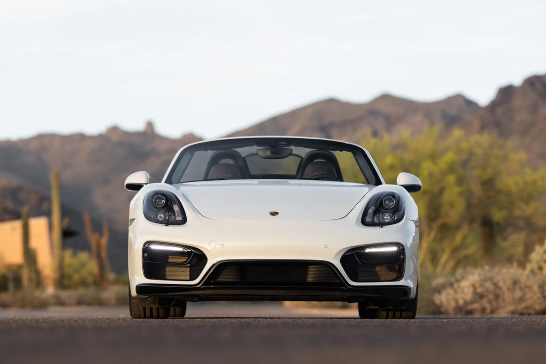 2016 Porsche 981 Boxster GTS - Image 2 of 31