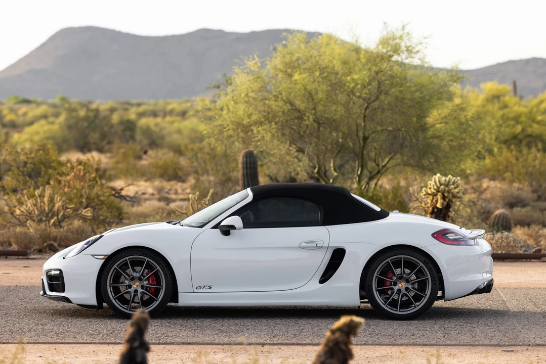 2016 Porsche 981 Boxster GTS - Image 14 of 31