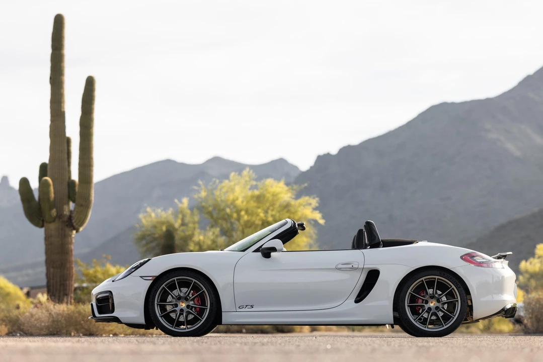 2016 Porsche 981 Boxster GTS - Image 5 of 31