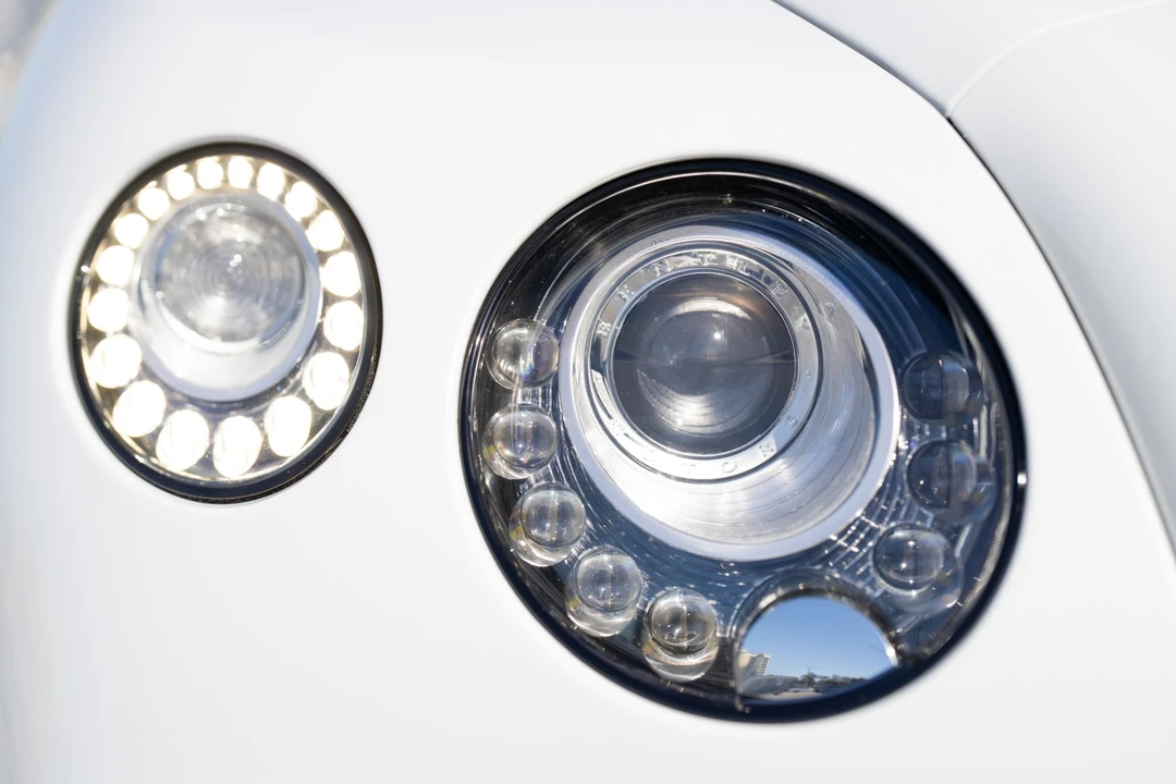 2017 Bentley Continental GT V8 2nd Gen - Image 10 of 31