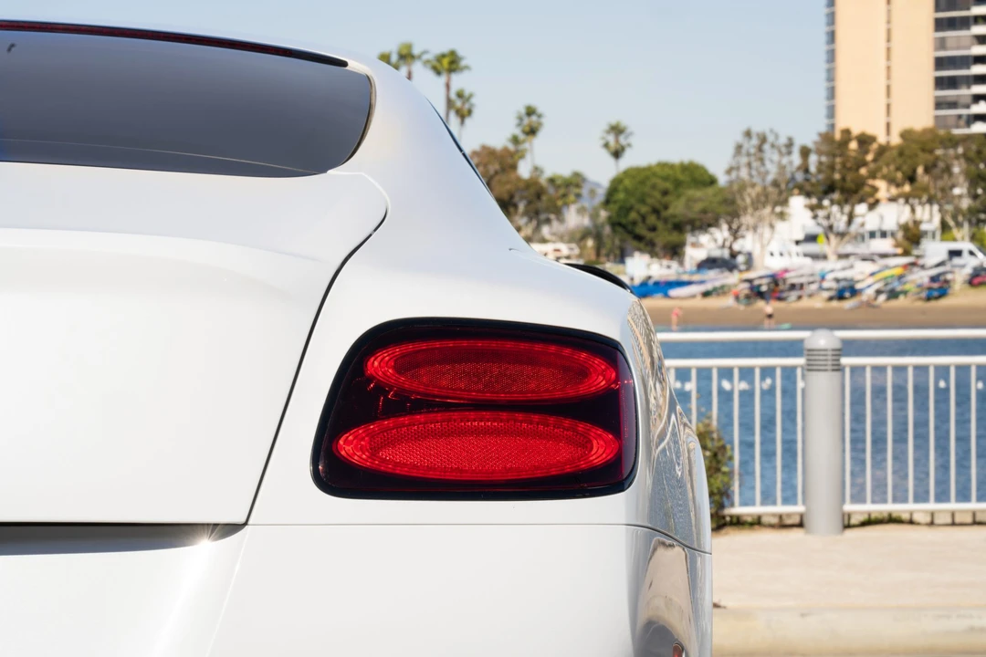 2017 Bentley Continental GT V8 2nd Gen - Image 15 of 31