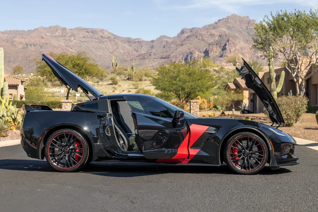 2017 Chevrolet Corvette C7 Z06 - Image 10 of 31