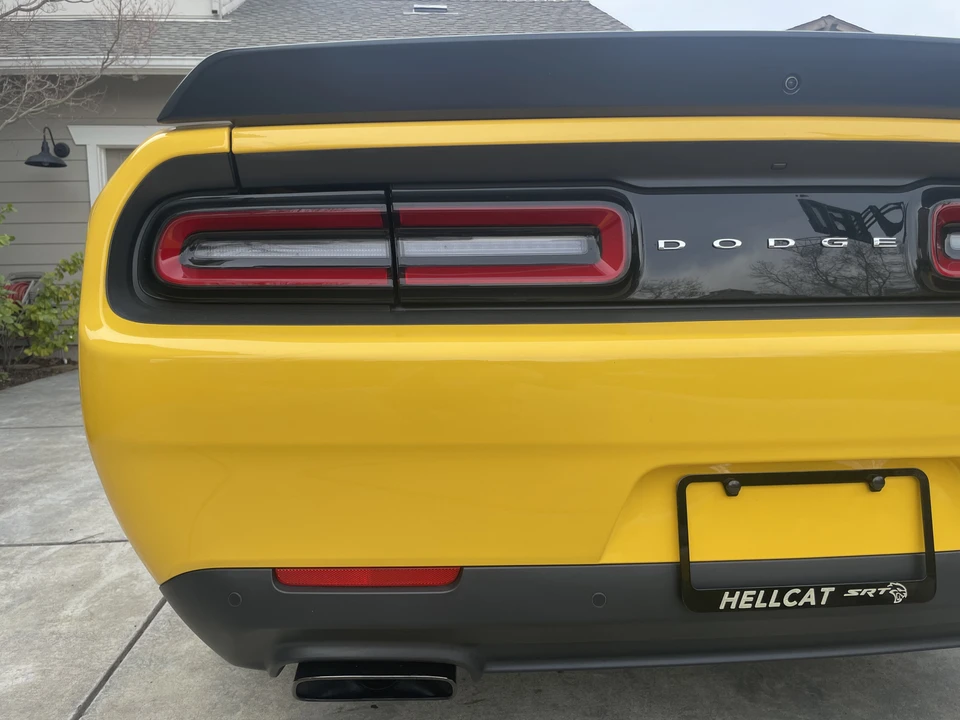 2017 Dodge Challenger SRT Hellcat 3rd Gen - Image 13 of 31