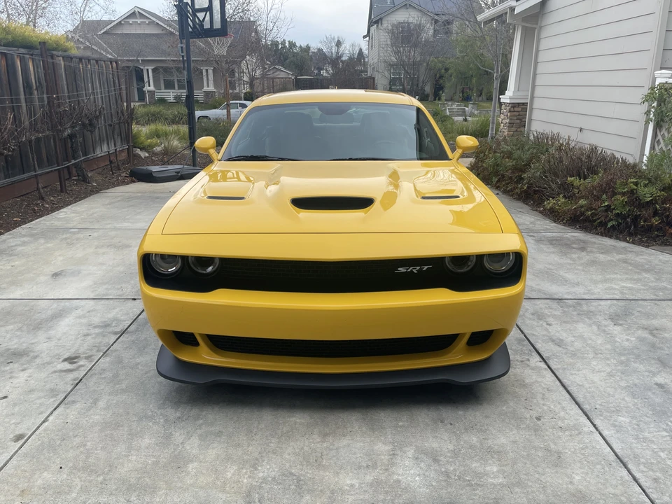 2017 Dodge Challenger SRT Hellcat 3rd Gen - Image 2 of 31