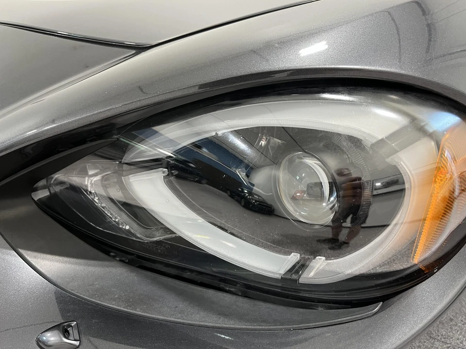 2017 Fiat 124 Spider - Image 16 of 31